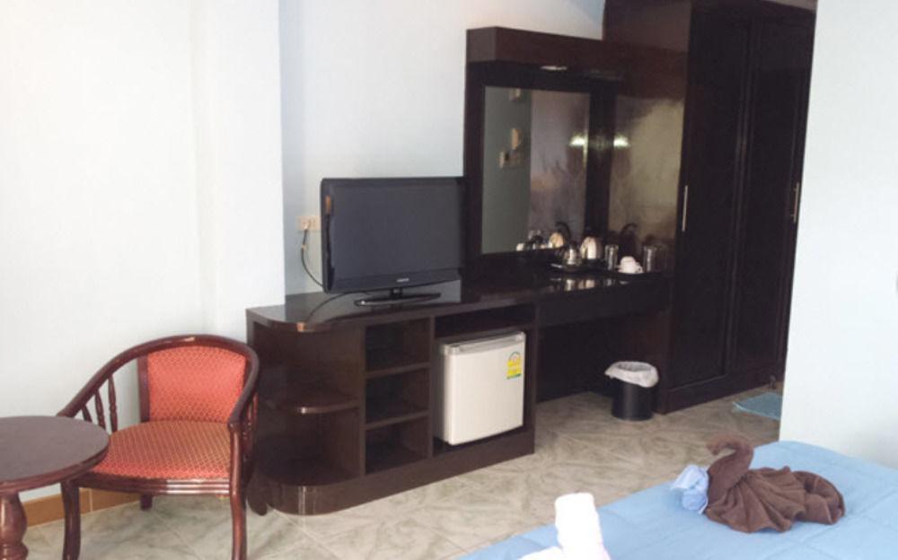 Feng Shui House 3* Patong