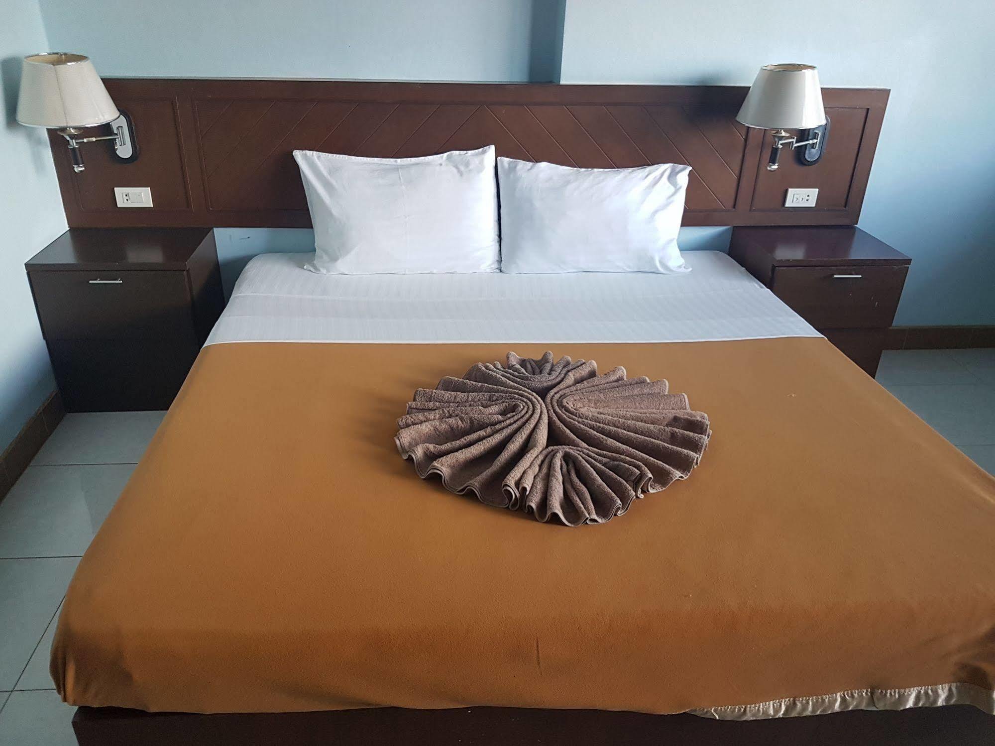 Feng Shui House Guest house Patong